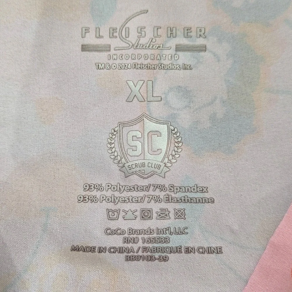 Scrub Club excellent preowned
